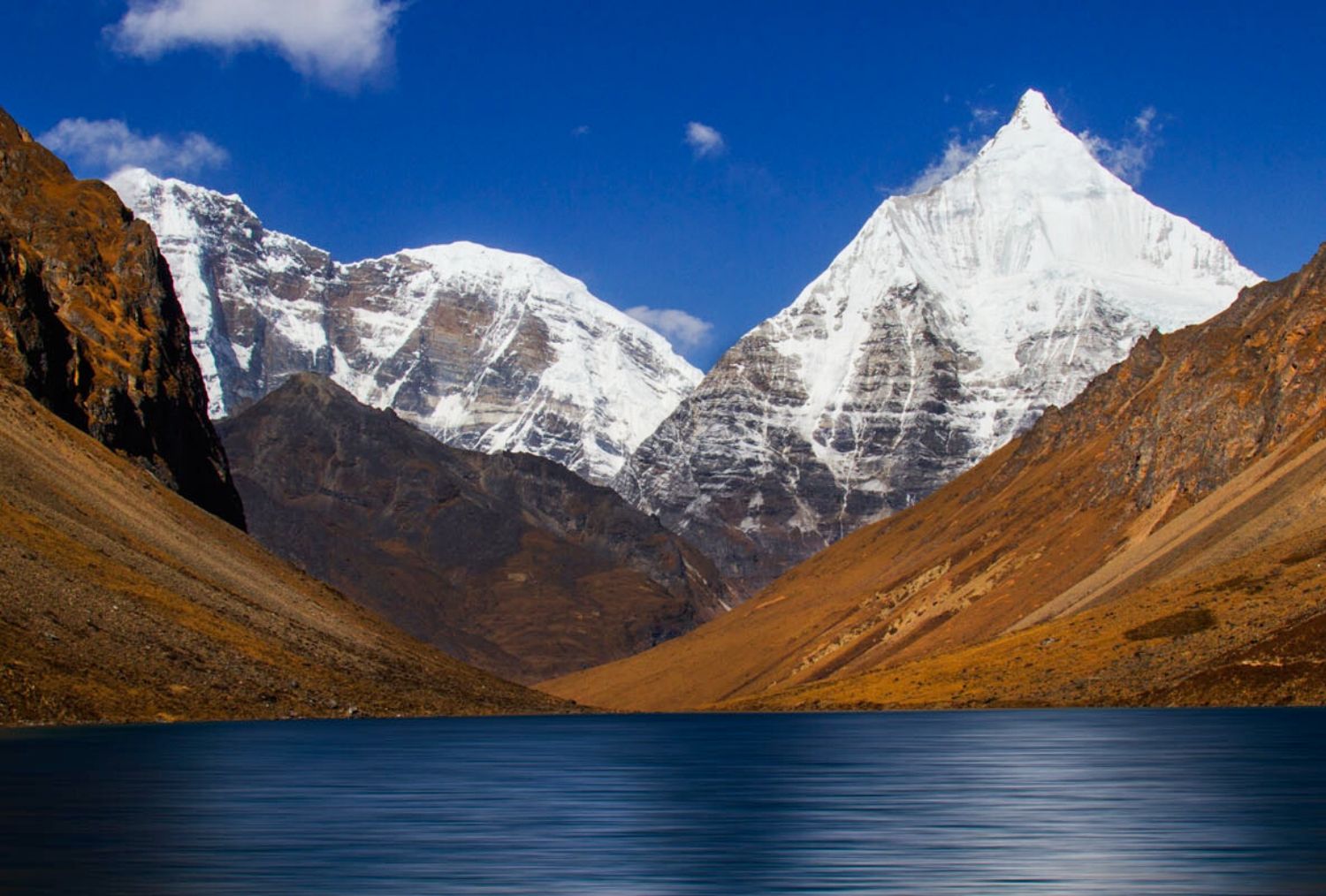 Chomolhari Trek 