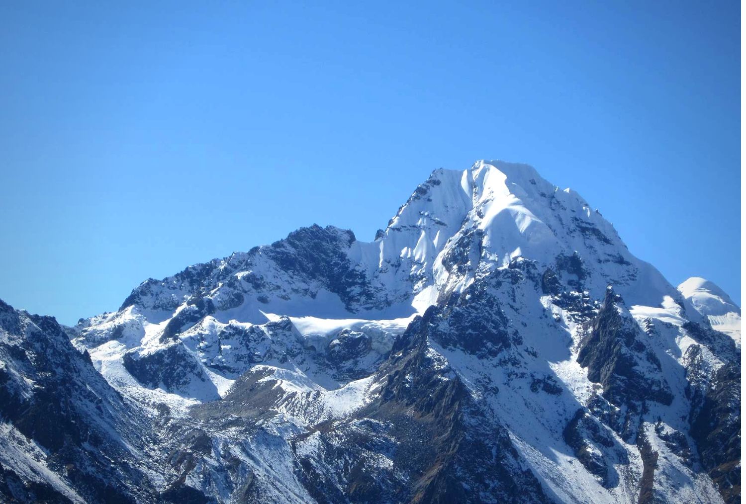 Laya Gasa Trek 